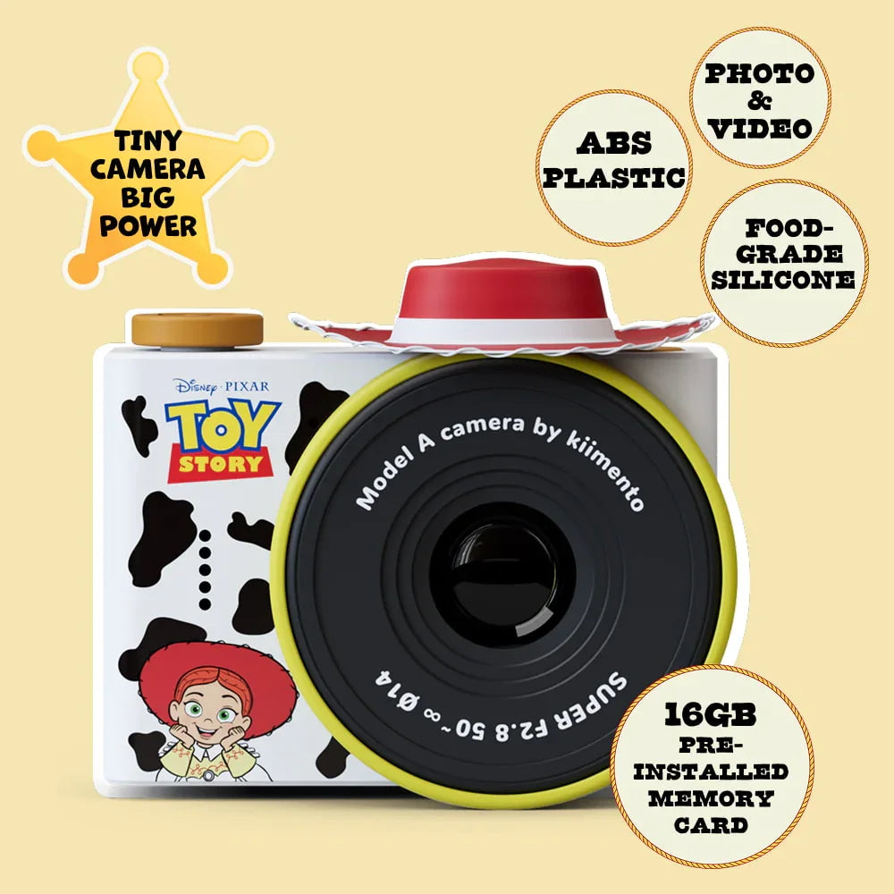 Digital Jessie mini camera with iconic hat and cow-girl print. Made of silicone and includes 16GB memory card.